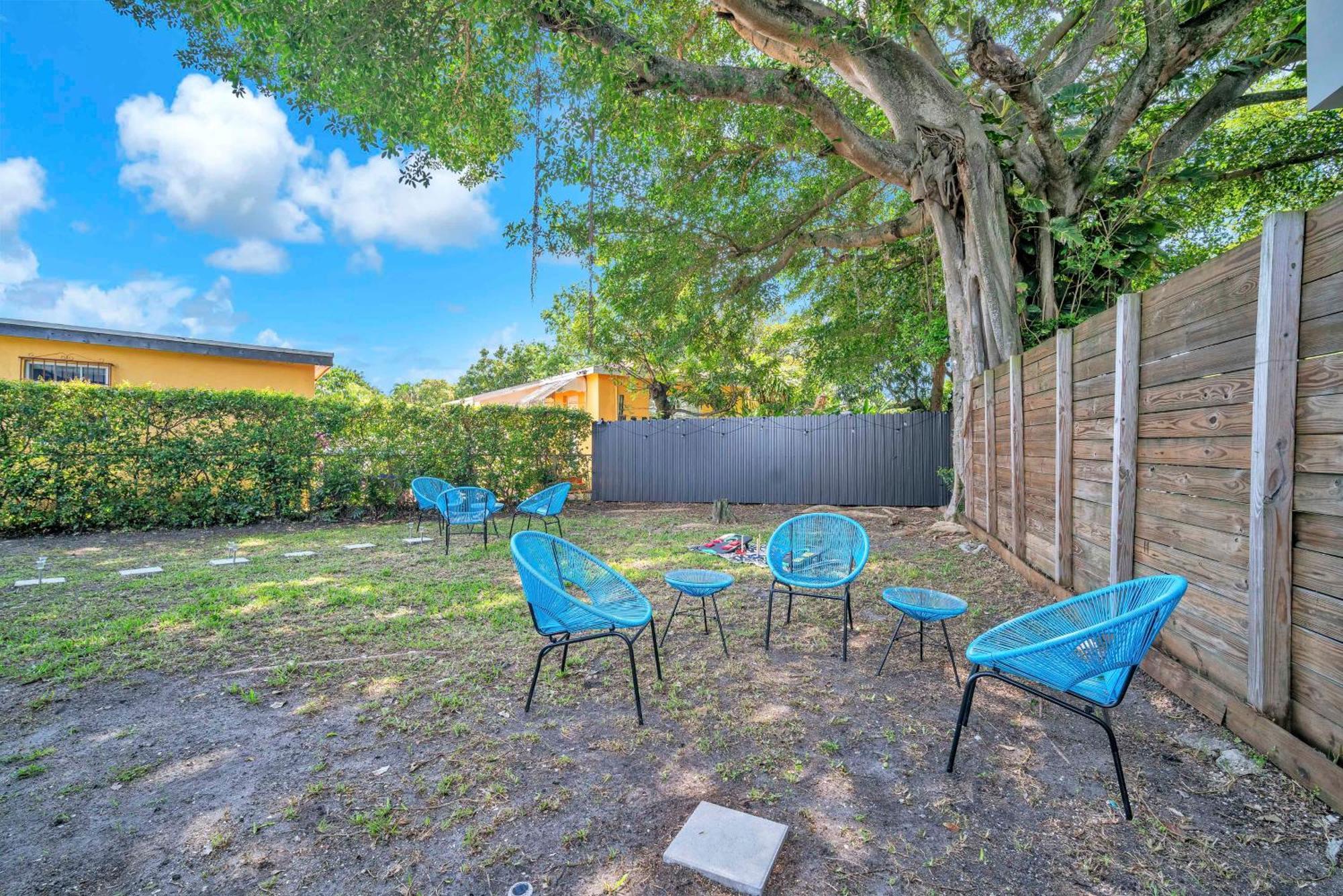 Roads - Ideal In - King - Bed Parking - Near Airport, Brickell, Coconut Grove, Little Havana, Wynwood & Calle 8 Apartment Miami